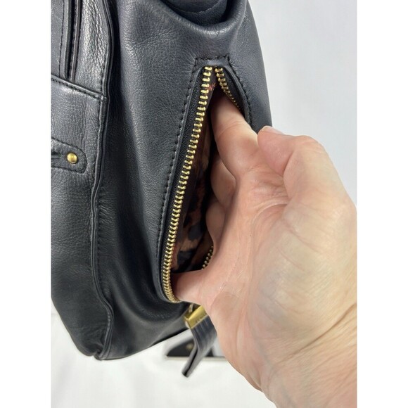 B Makowsky Shoulder Bag Tote Black Leather Brass Chain Hardware Pockets - Picture 8 of 16